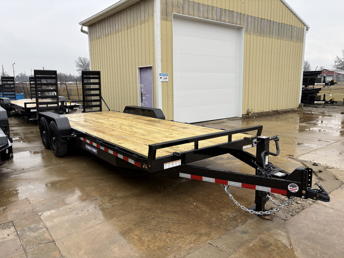 New 2026 Sure-Trac 7 x 20 (18+2) Equipment Trailer 14K W/24" WIDE MESH COVERED RAMPS Equipment Trailer
