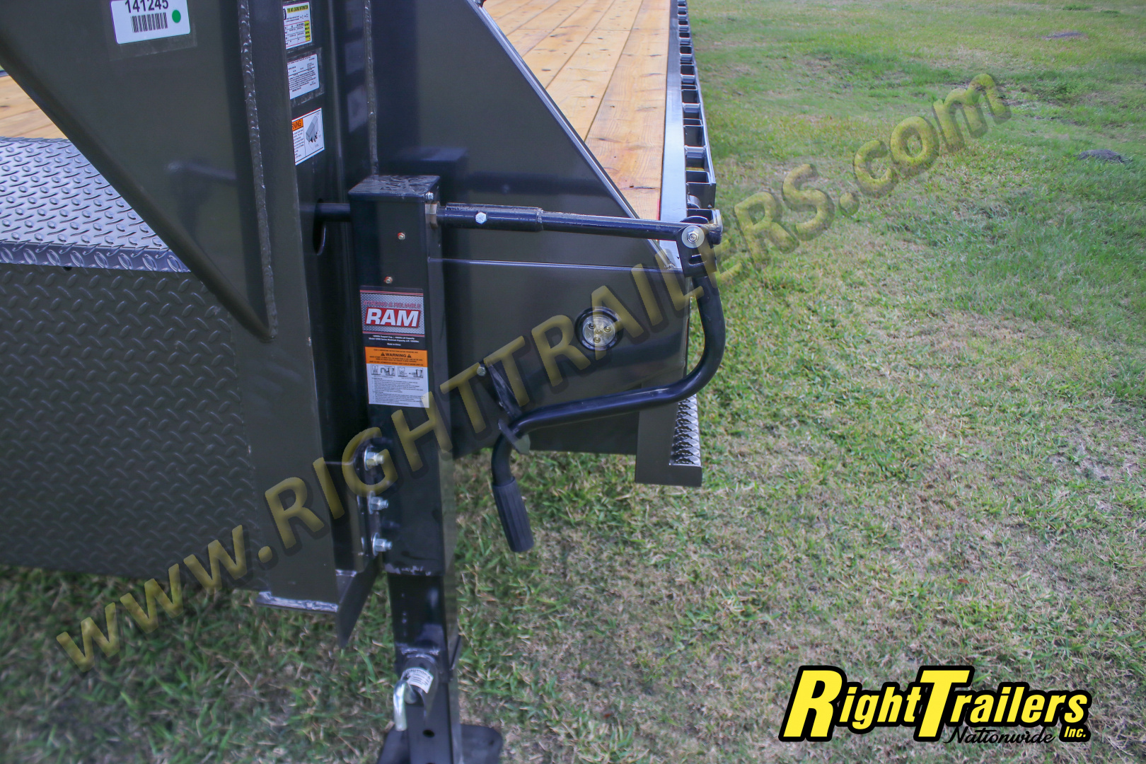 New 2026 8.5X40 MAXX-D GOOSENECK EQUIPMENT TRAILER