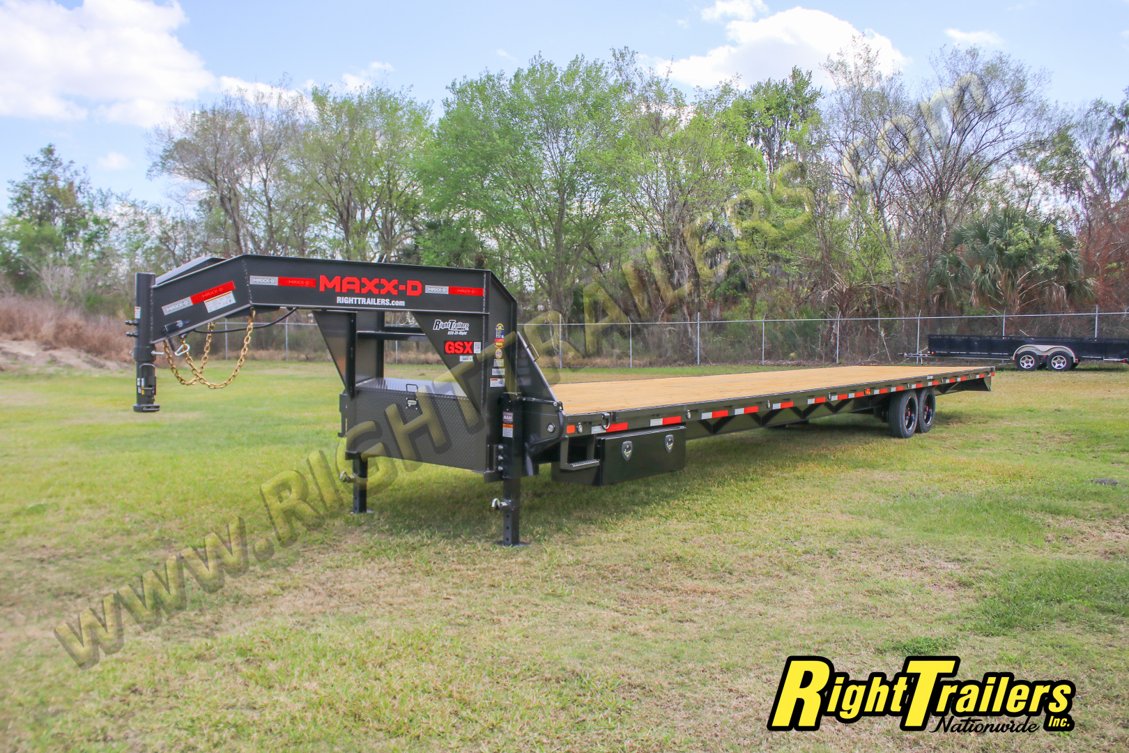 New 2026 8.5X40 MAXX-D GOOSENECK EQUIPMENT TRAILER