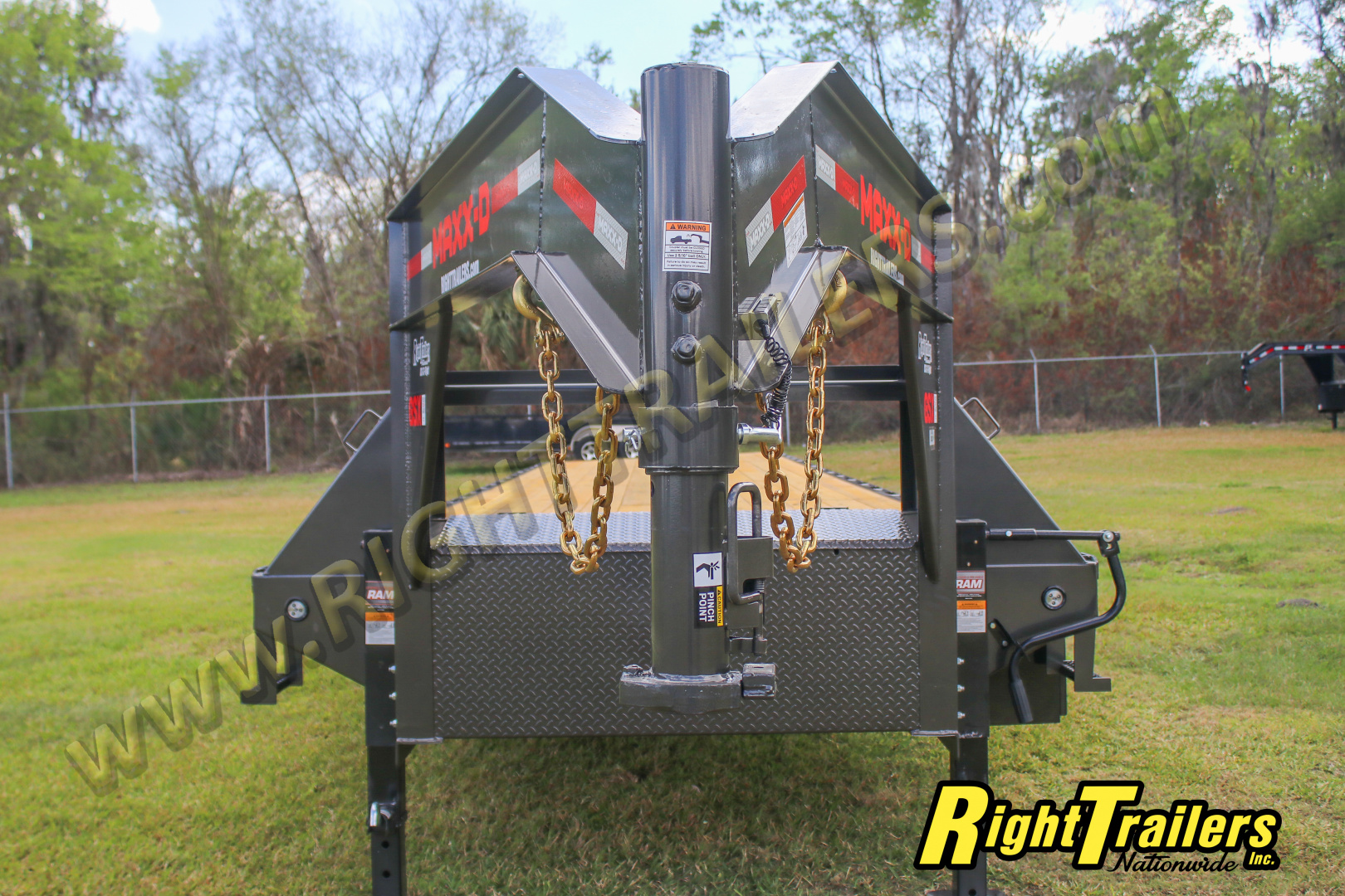 New 2026 8.5X40 MAXX-D GOOSENECK EQUIPMENT TRAILER