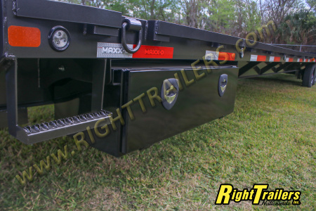 New 2026 8.5X40 MAXX-D GOOSENECK EQUIPMENT TRAILER