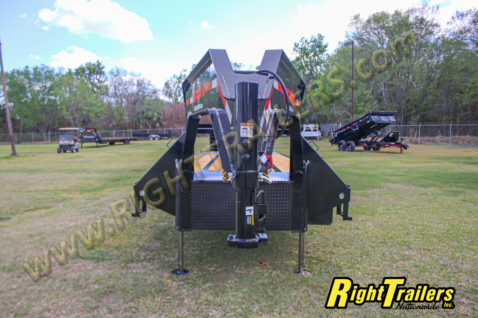 New 2026 8.5X40 MAXX-D GOOSENECK EQUIPMENT TRAILER