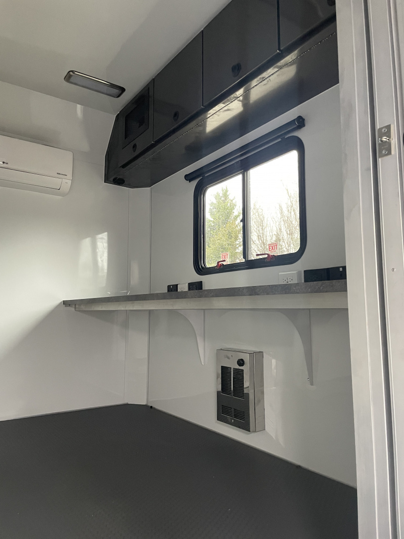Consignment 2026 ATC Pro300 36' Command/Response Aluminum Office Trailer