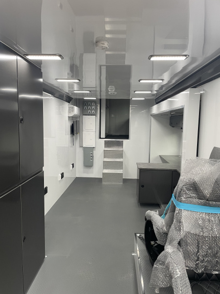 Consignment 2026 ATC Pro300 36' Command/Response Aluminum Office Trailer