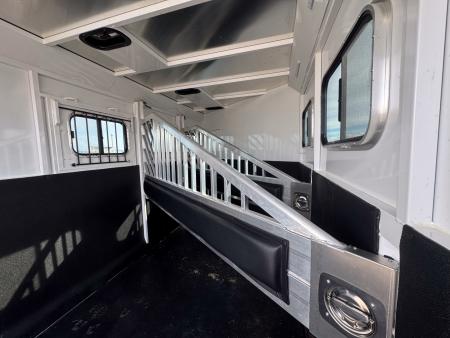 Used 2024 Trails West 3H GN CLASSIC WEEKENDER Horse Trailer