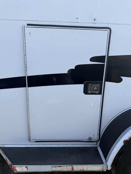 Consignment 2001 Double D 2 HORSE Stock / Stock Combo Trailer