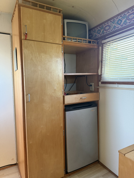 Consignment 2001 Double D 2 HORSE Stock / Stock Combo Trailer