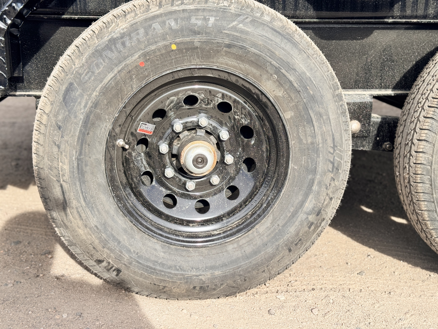 New 2026 Load Trail 7-14 Dump W/ Hydraulic Jack 7K Axles