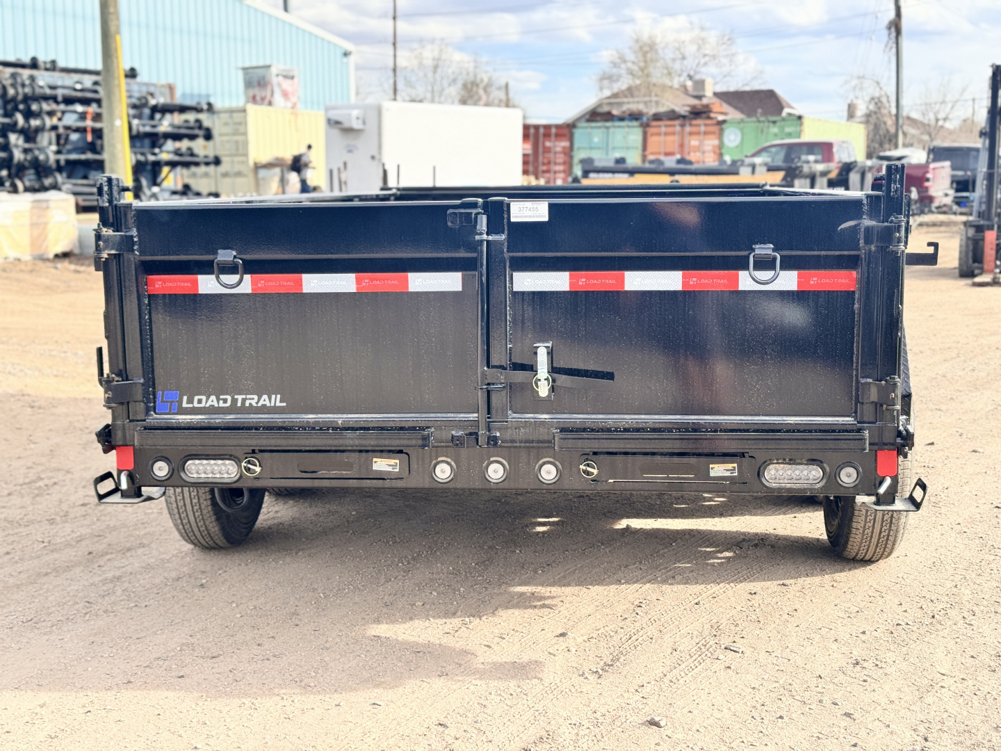 New 2026 Load Trail 7-14 Dump W/ Hydraulic Jack 7K Axles