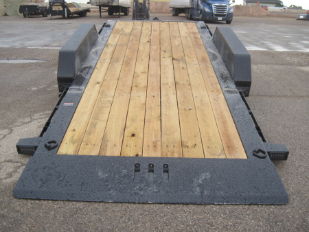 New 2026 Load Trail 83x20 Split Tilt 14k