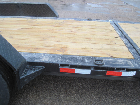 New 2026 Load Trail 83x20 Split Tilt 14k