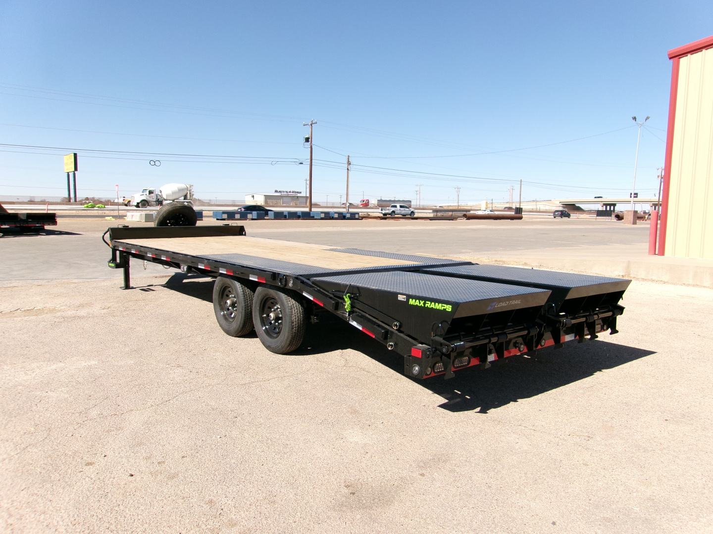 New 2026 Load Trail 102x24 Flatbed w/ Max Ramps 14k