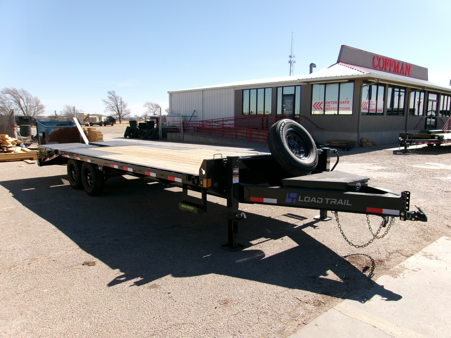 New 2026 Load Trail 102x24 Flatbed w/ Max Ramps 14k