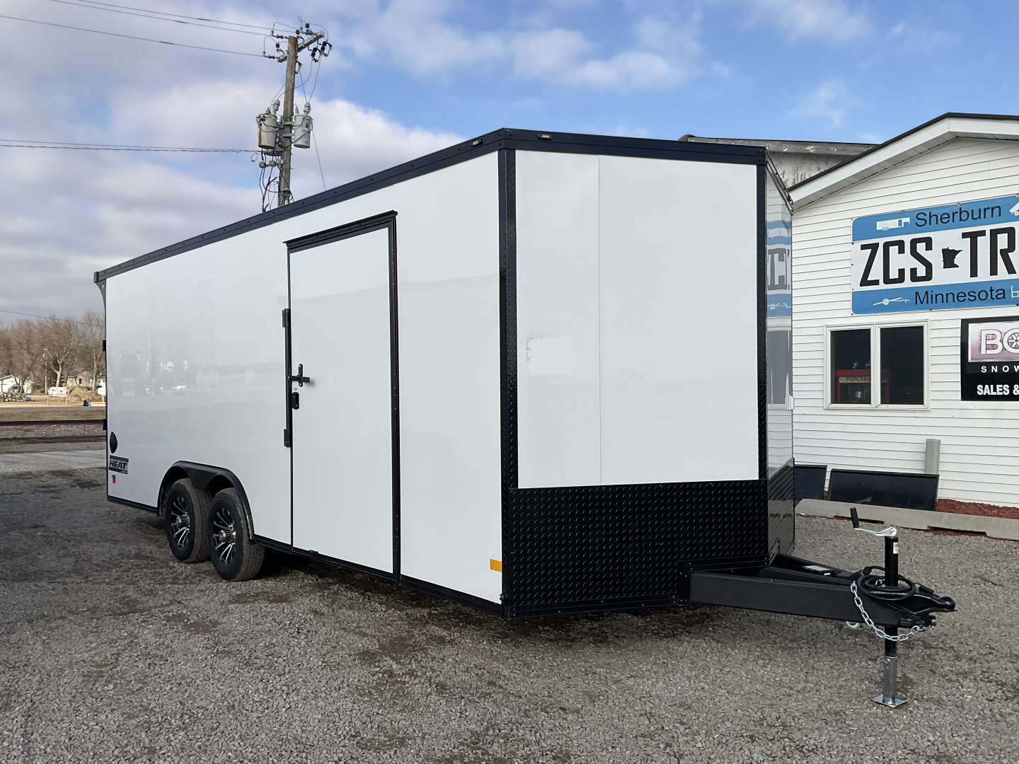 New 2026 Haulmark HEAT8520T3 Car / Racing Trailer