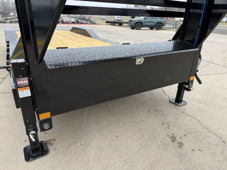 New 2026 Load Trail GC 24 X 102 TANDEM AXLE 14K GOOSENECK EQUIPMENT HAULER W/ MAX RAMPS Equipment Trailer