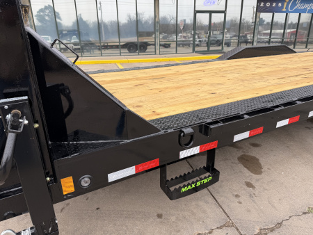 New 2026 Load Trail GC 24 X 102 TANDEM AXLE 14K GOOSENECK EQUIPMENT HAULER W/ MAX RAMPS Equipment Trailer