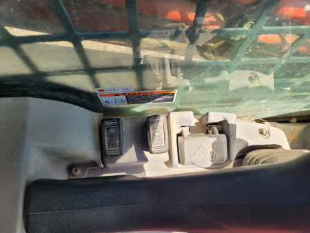 Used 2017 Kubota SVL75-2 Skid Steer