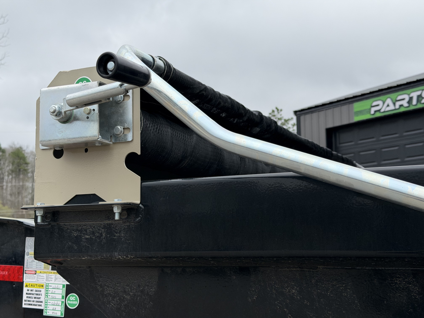 New 2026 RawMaxx HDX 102X20 Dump Trailer / 10" I-BEAM FRAME / 14 PLY TIRES / 12K HYD JACKS / 24K GVWR