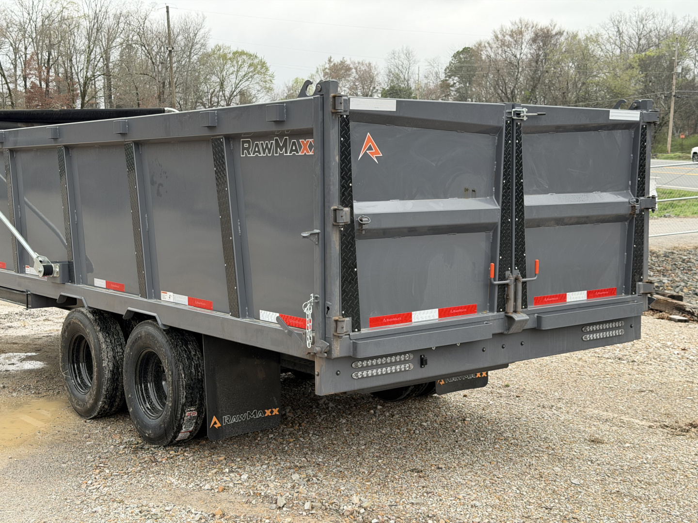 New 2026 RawMaxx HDX 102X20 Dump Trailer / 10" I-BEAM FRAME / 14 PLY TIRES / 12K HYD JACKS / 24K GVWR