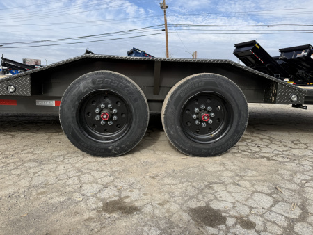 New 2026 MAXX-D T8B 8 TON TILT Equipment Trailer