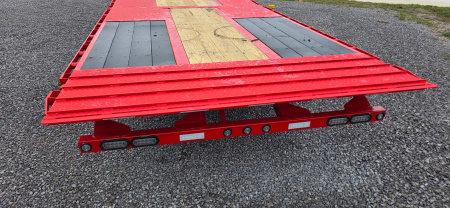 New 2026 MAXX-D YDX 12 TON 22+12 ADJ SUSP HYDR JACKS GOOSENECK Equipment Trailer