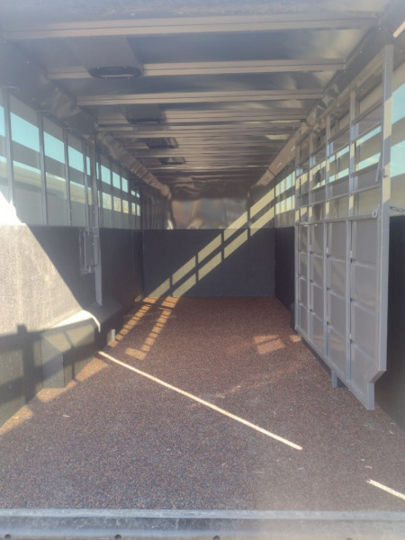 New 2026 Trails West Santa Fe 24' Stock Combo Trailer