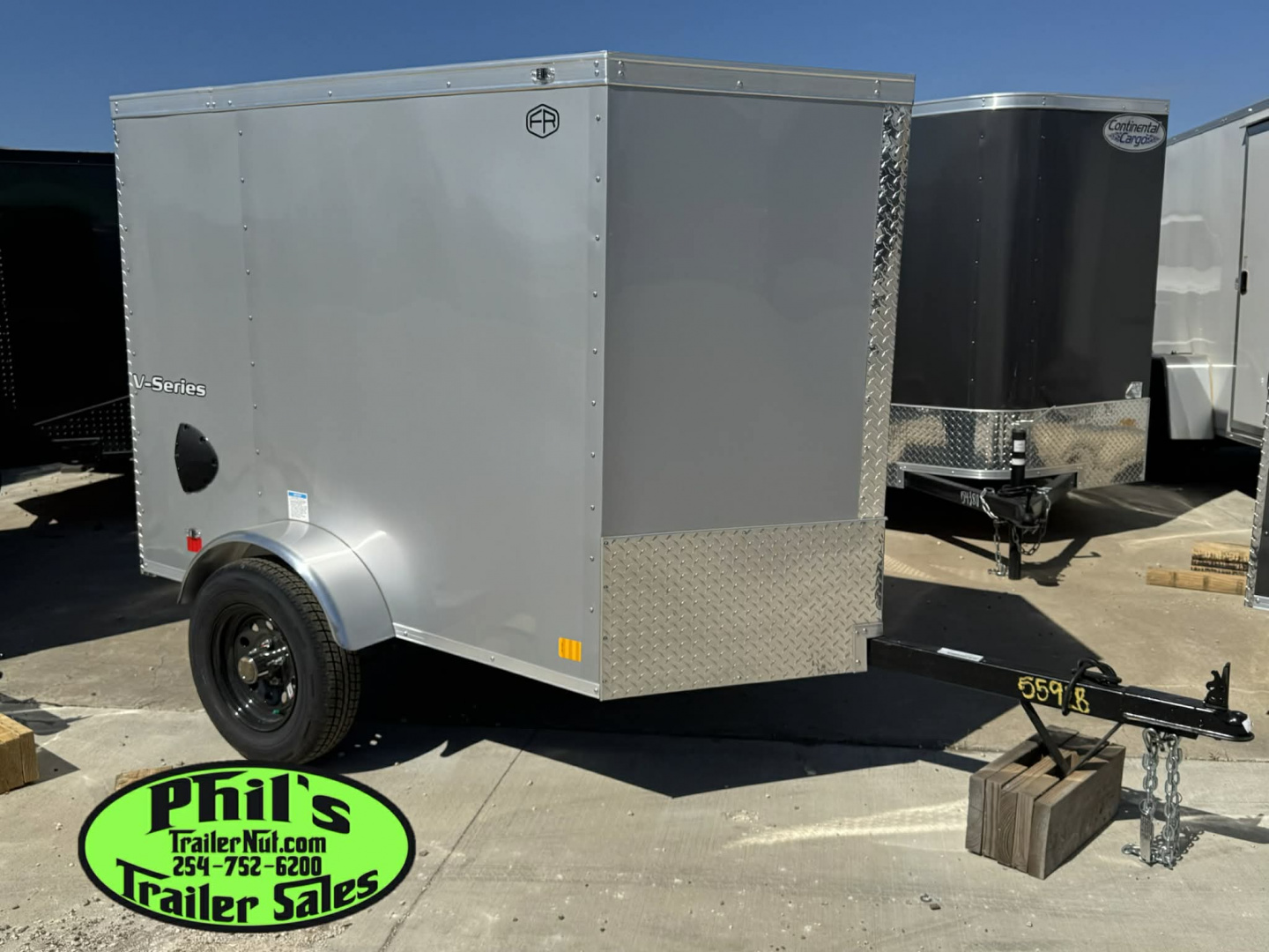 New Continental Cargo 4X6 Cargo / Enclosed Trailer SWIVEL JACK UPGRADE!