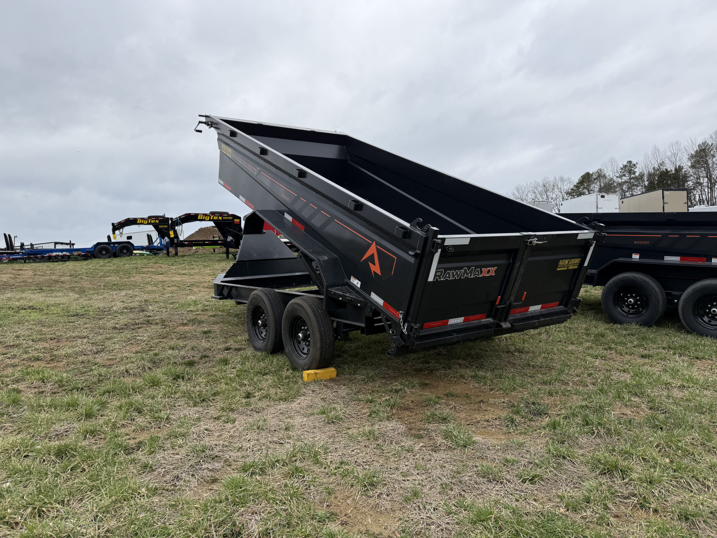 New 2026 RawMaxx GDX 14K 83X14 (14PLY) SPARE 32'' SIDES Dump Trailer