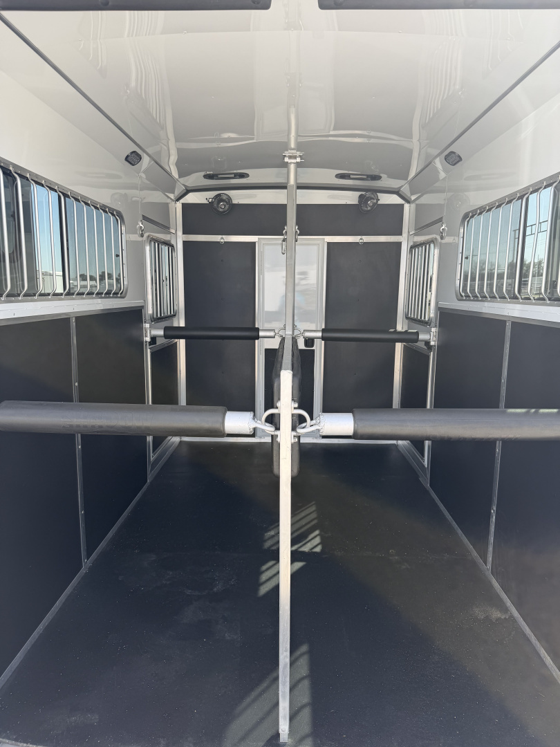 Used 2026 Shadow 2 Horse Gooseneck Straight Load Horse Trailer