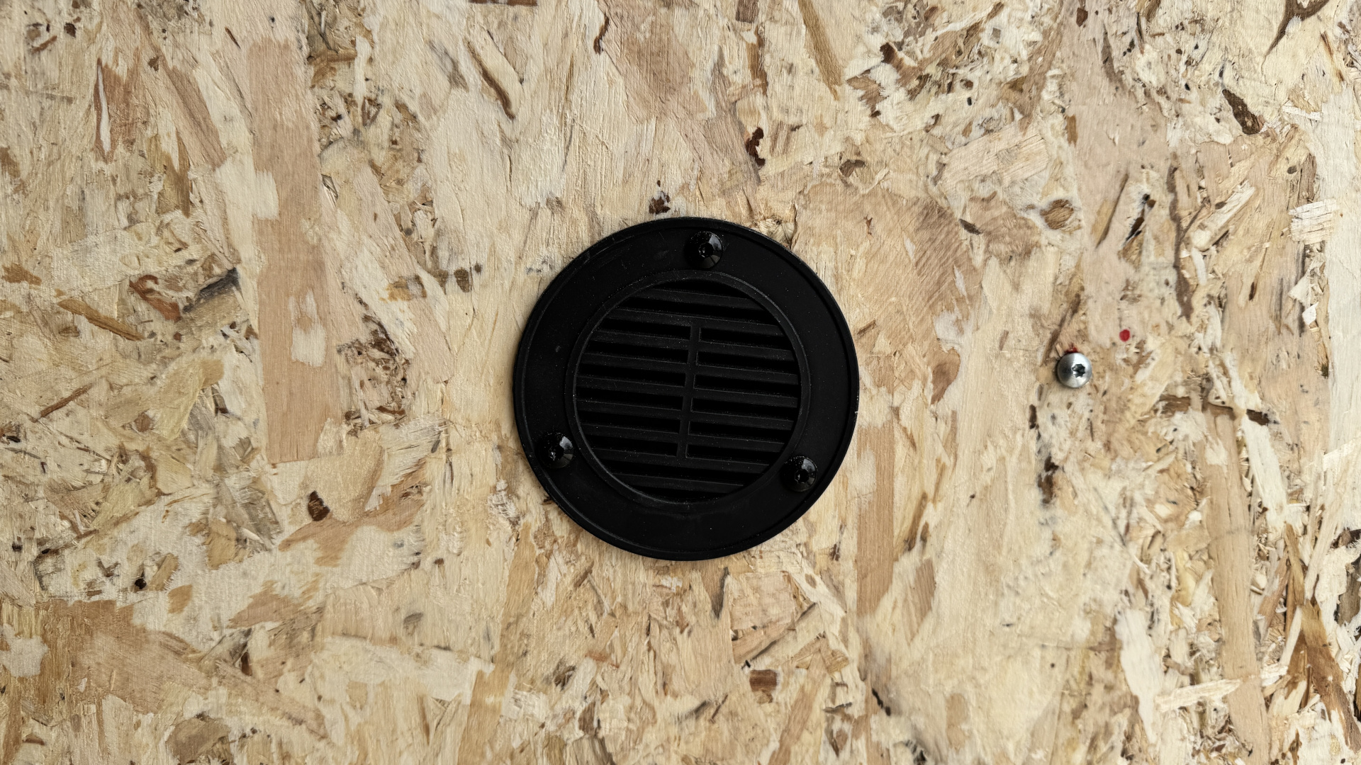 New Lightning 7.5x16 Aluminum Enclosed Trailer - Rear ramp door!