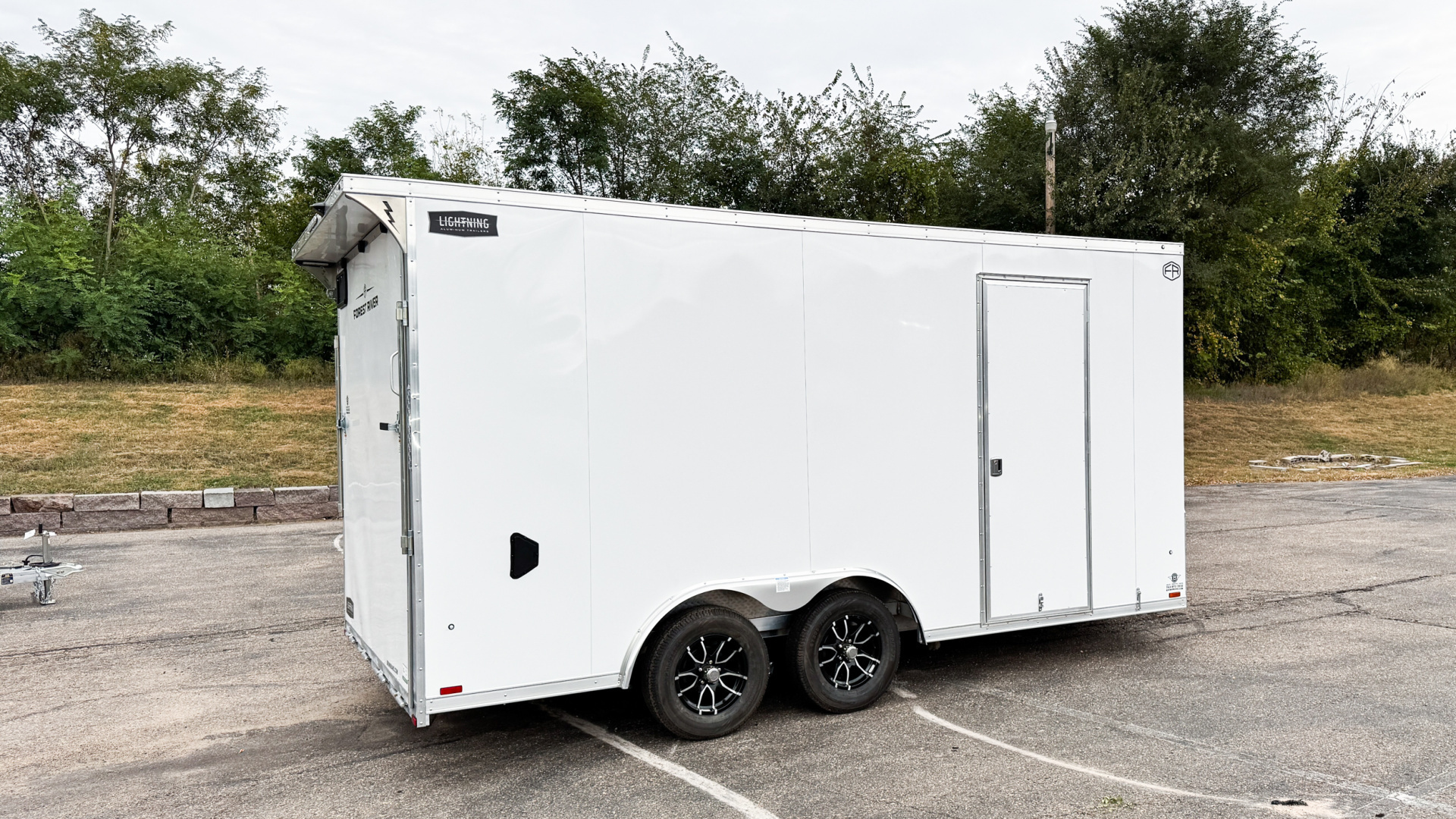 New LIGHTNING 8.5X16 ENCLOSED CARGO TRAILER - RAMP DOOR!