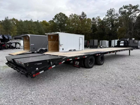 New 2026 PJ Trailers 102X40 GOOSENECK 25K GVWR (MEGA RAMPS) Flatbed Trailer