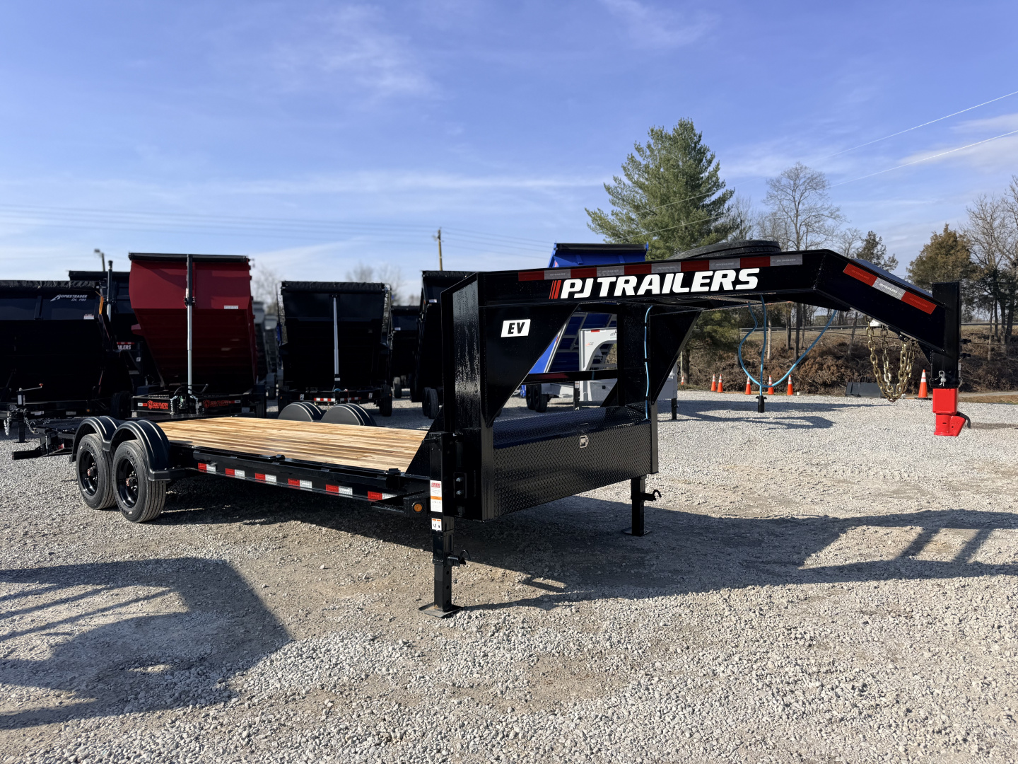 New 2026 PJ Trailers 7X24 GOOSENECK I-BEAM EQUIPMENT TRAILER 16680 GVWR (MEGA RAMPS) Flatbed Trailer