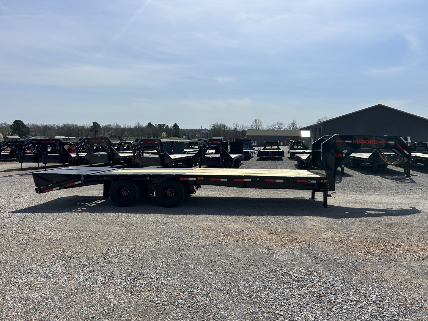 New 2026 MAXXD Gooseneck Flatbed Trailer | 102" x 25' 25K GVWR