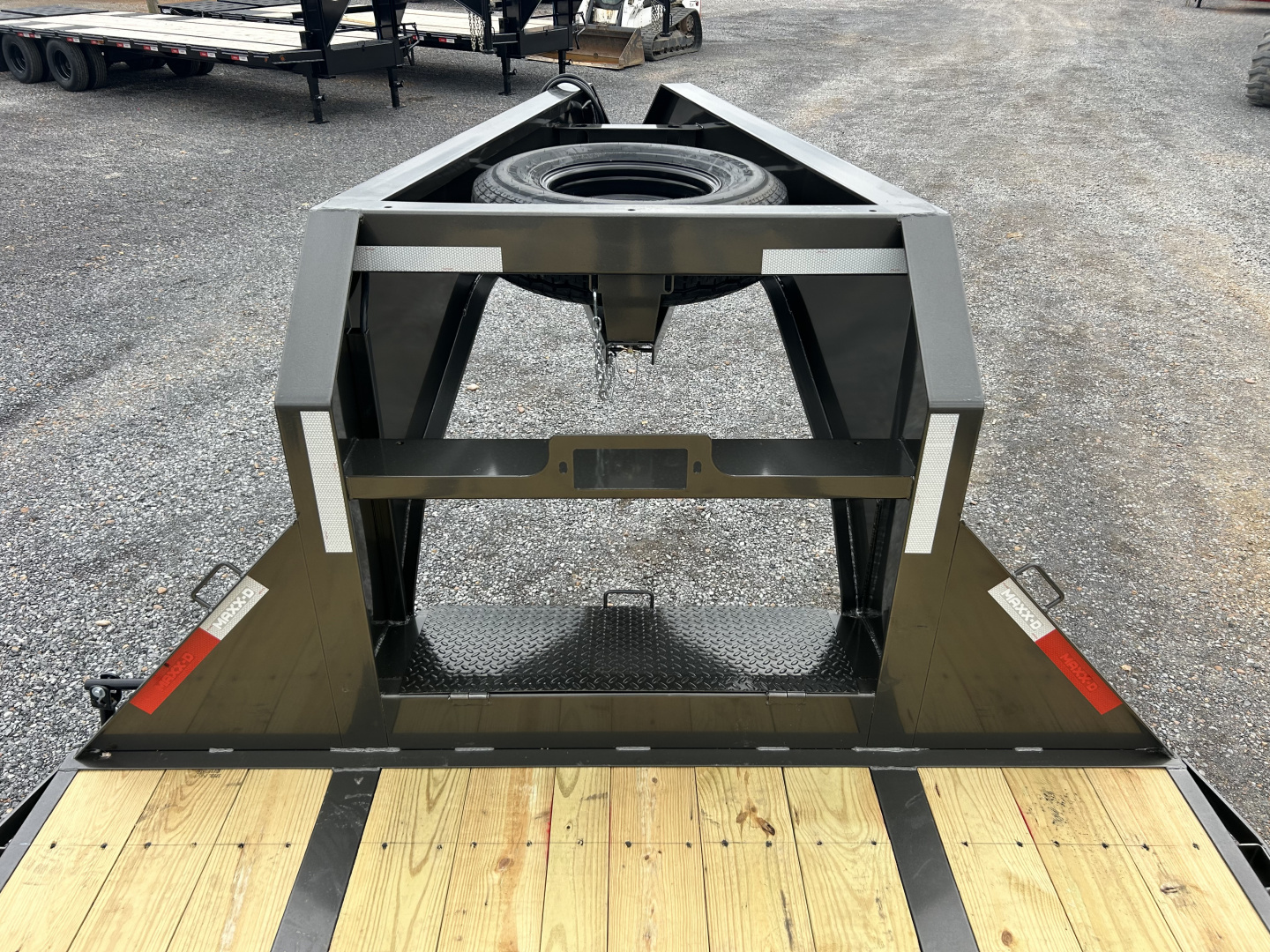 New 2026 MAXXD Gooseneck Flatbed Trailer | 102" x 28' 25K GVWR