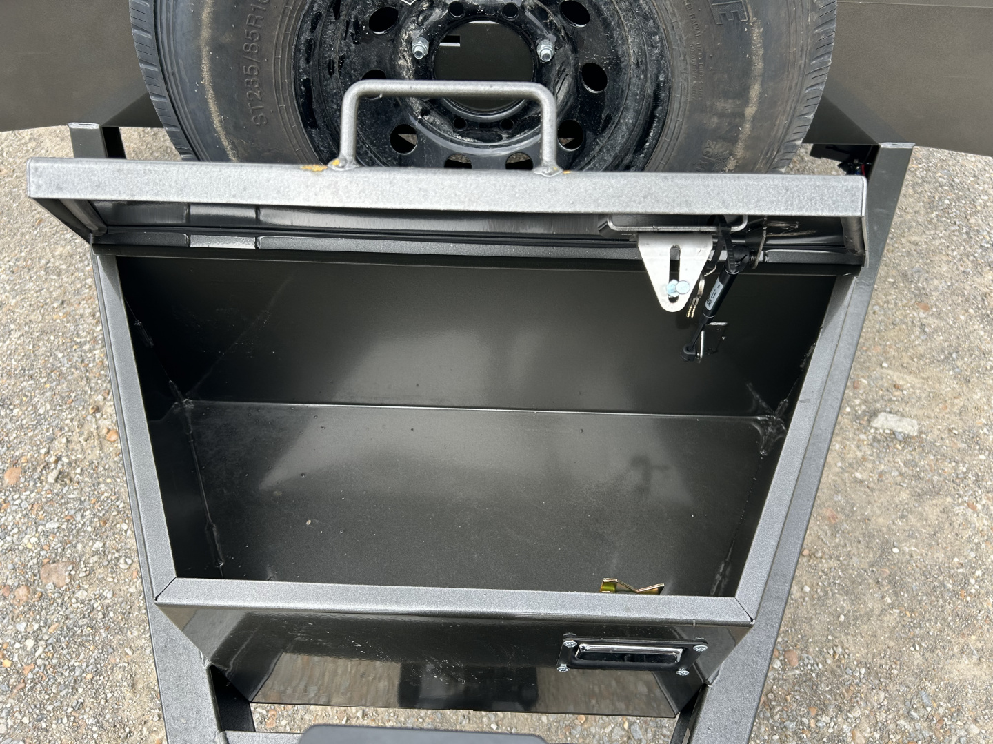 New 2026 MAXX-D 83"x20' 14k Tilt Equipment Trailer