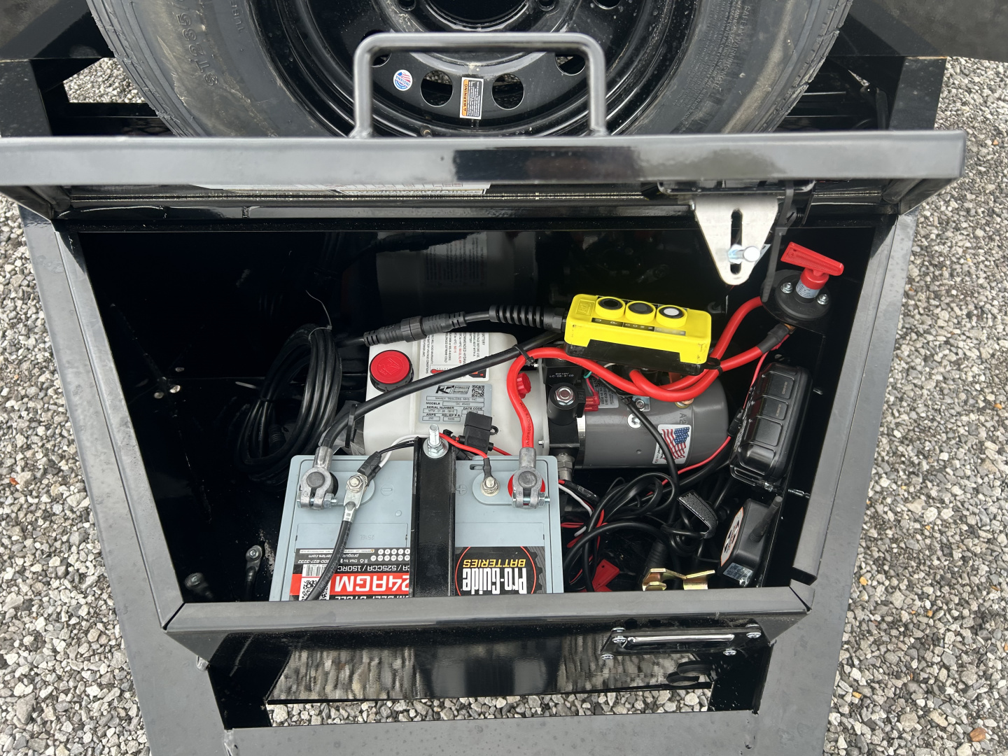 New 2026 MAXXD 102"x24' 14k Power Tilt Trailer