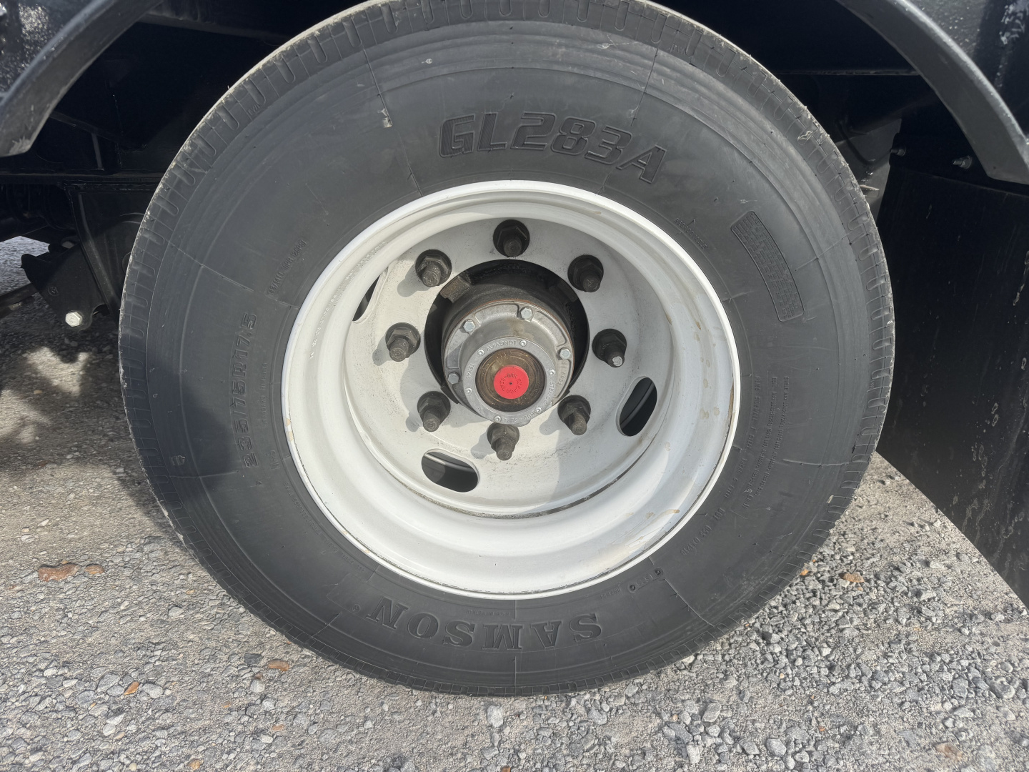 New 2026 Behnke 102"x27' 20 TON Pintle Hitch Tag Trailer *AIR RAMPS*