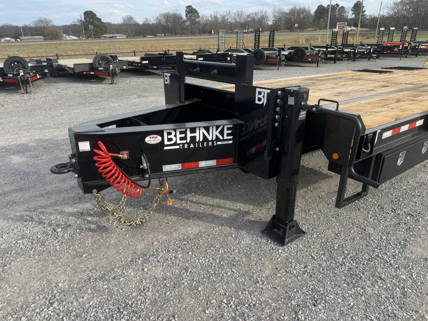 New 2026 Behnke 102"x27' 20 TON Pintle Hitch Tag Trailer *AIR RAMPS*