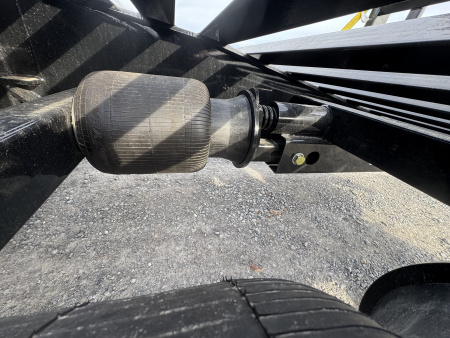 New 2026 Behnke 102"x27' 20 TON Pintle Hitch Tag Trailer *AIR RAMPS*