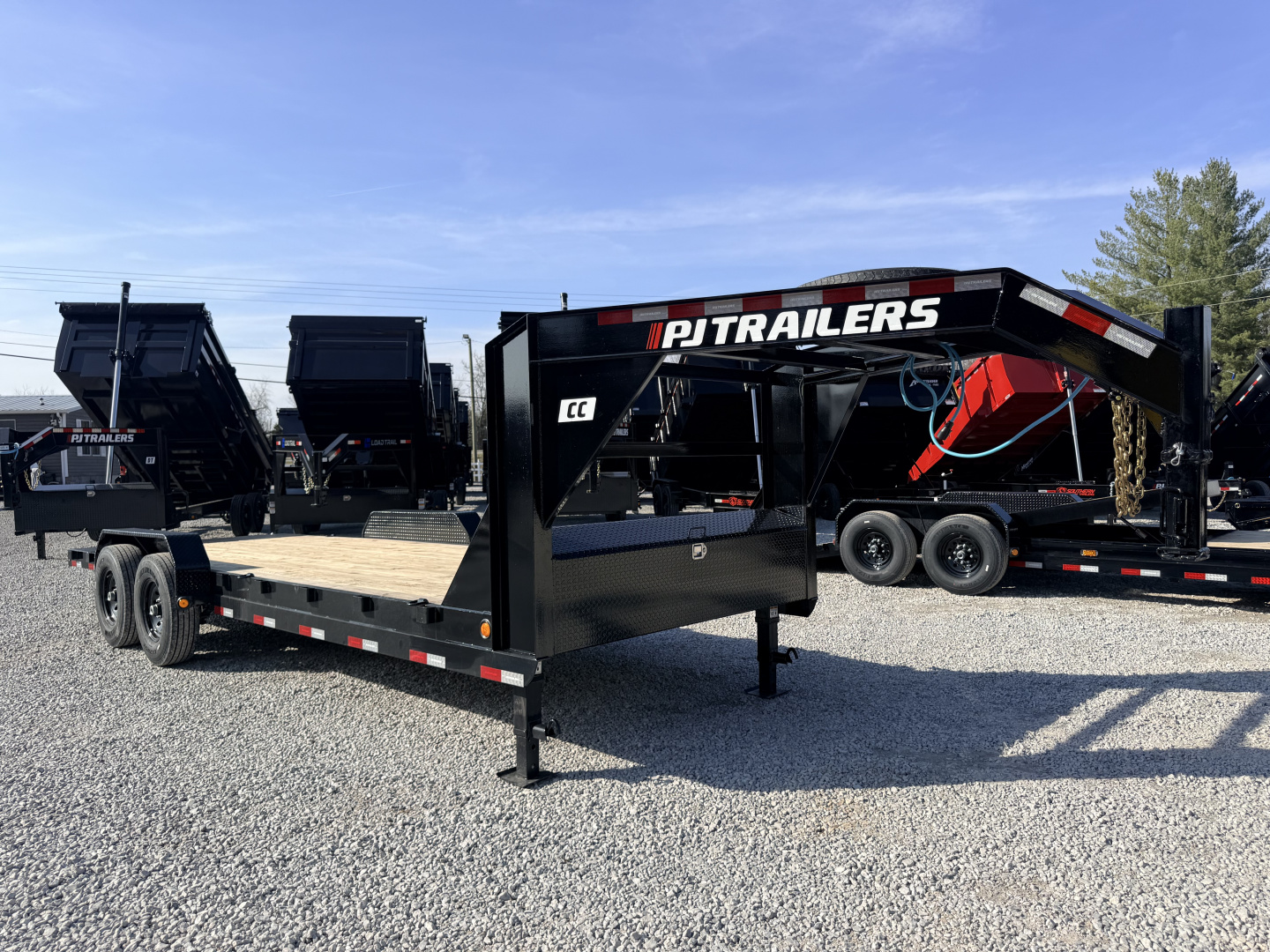 New 2026 PJ Trailers 7X22 GOOSENECK EQUIPMENT TRAILER 15680 GVWR Flatbed Trailer