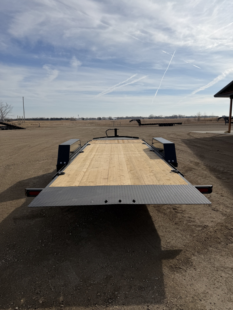 New 2026 Southland Trailers LBAT8-416blktlt Tilt Trailer