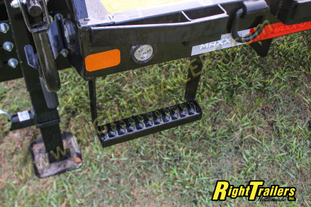 New 2026 8.5X25 MAXX-D GOOSENECK EQUIPMENT TRAILER