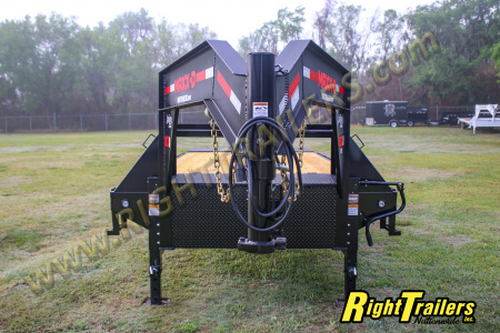 New 2026 8.5X25 MAXX-D GOOSENECK EQUIPMENT TRAILER