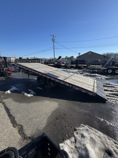 New 2026 Econoline 102"X21' Deckover Tilt Trailer