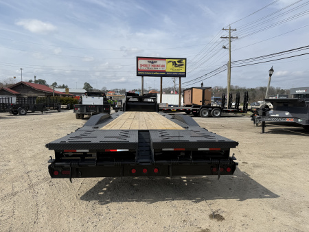 New 2025 Iron Bull EHG GN 102X32 DOF Equipment Trailer