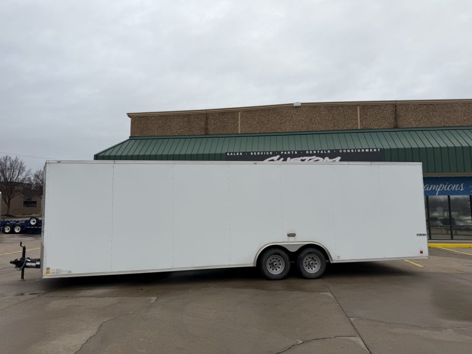 Used #084115 USED 2022 FOREST RIVER TA3 8.5 X 28 TANDEM AXLE 10K ENCLOSED W/ REAR RAMP DOOR