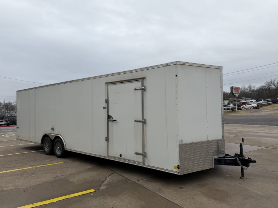 Used #084115 USED 2022 FOREST RIVER TA3 8.5 X 28 TANDEM AXLE 10K ENCLOSED W/ REAR RAMP DOOR
