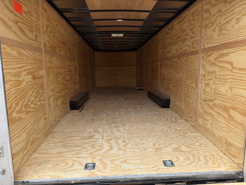 Used #084115 USED 2022 FOREST RIVER TA3 8.5 X 28 TANDEM AXLE 10K ENCLOSED W/ REAR RAMP DOOR