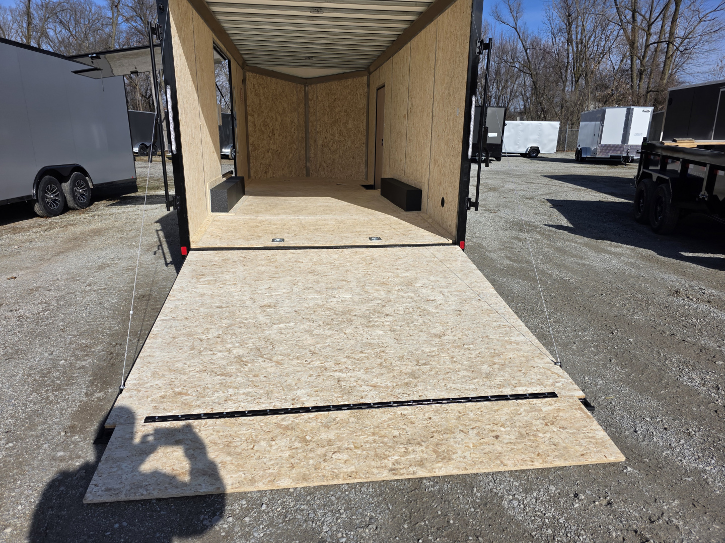 New 2026 Formula Trailers 8.5x20 CAR HAULER WITH ESCAPE DOOR BLACKOUT TRIM 10K GVWR 7' INSIDE SXS UTV GOLF CART Cargo / Enclosed Trailer